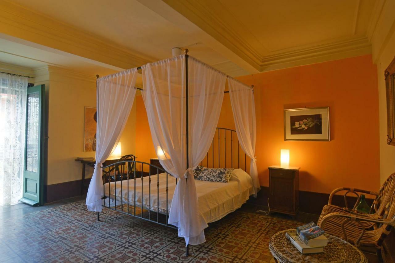 ריפוסטו B&B Di Charme Camelie Palazzo Nicotra מראה חיצוני תמונה